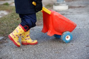 Jouer dehors en toutes saisons